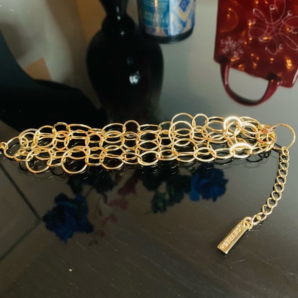 Shiny golden bracelet💎 - Picture 2 of 7